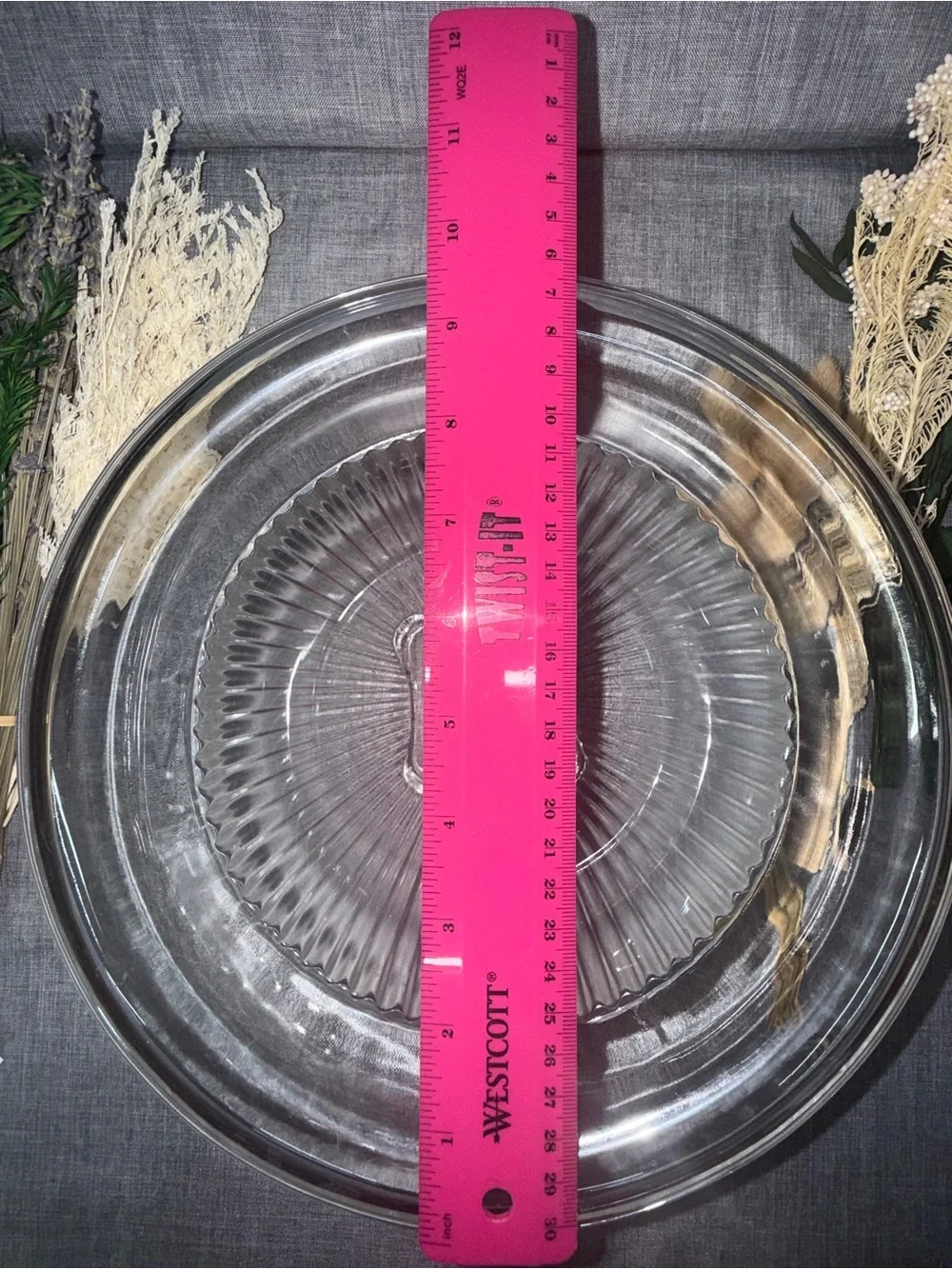 Vintage Clear Glass Ribbed Pedestal Serving Bowl Centerpiece Fruit Bowl 10”